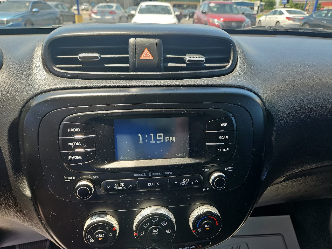 Used 2016 Kia Soul + image 22