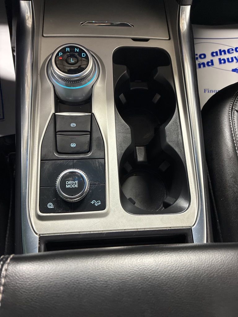 Used 2023 Ford Explorer XLT w/ Equipment Group 202A image 22