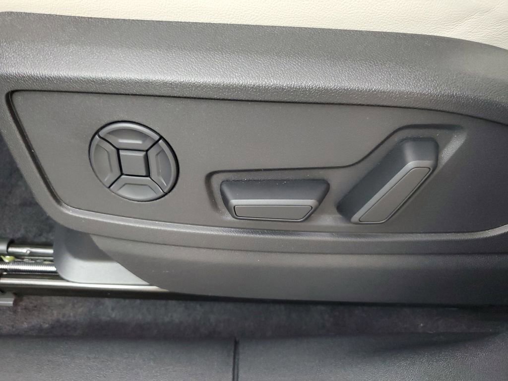 New 2026 Audi Q5 Premium Plus AWD/4WD image 21