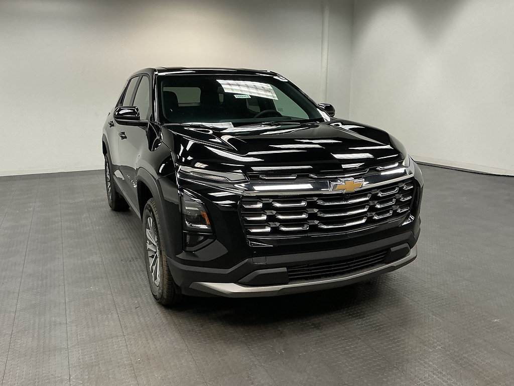 New 2027 Chevrolet Equinox LT w/ LPO, Floor Liner Package AWD/4WD image 7