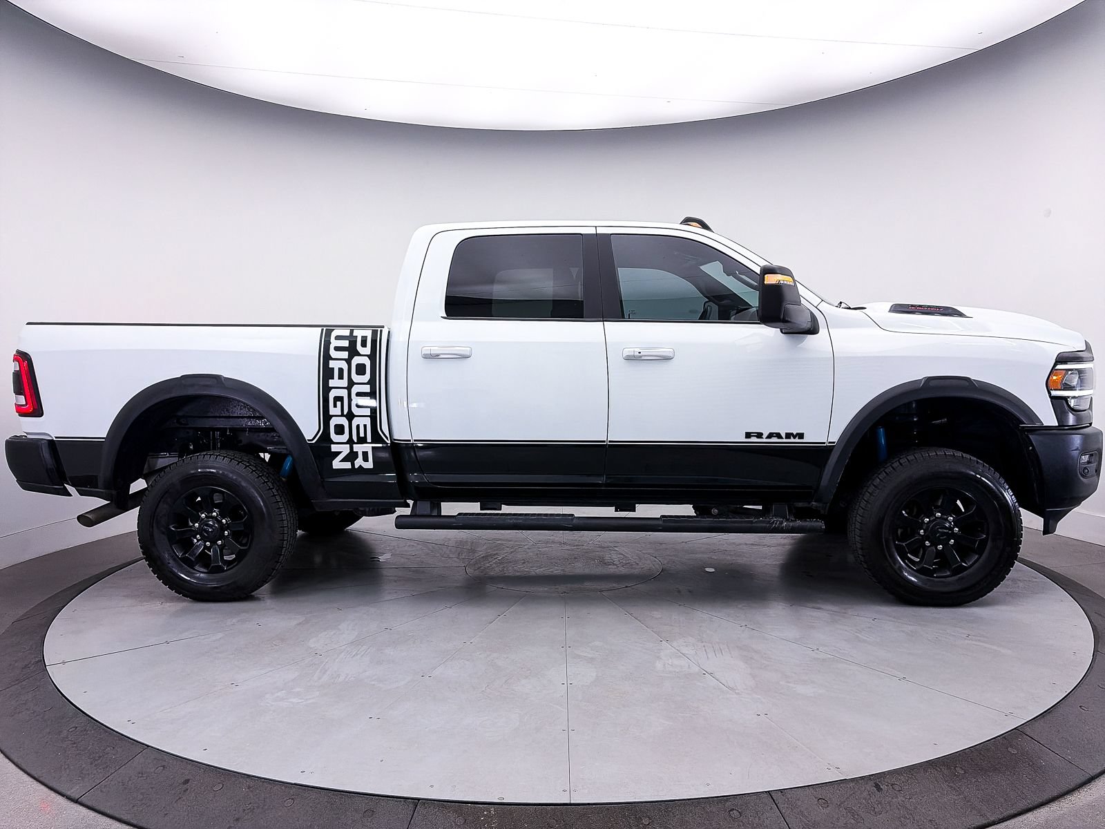 Used 2024 RAM 2500 Power Wagon w/ Level 1 Equipment Group AWD/4WD image 45