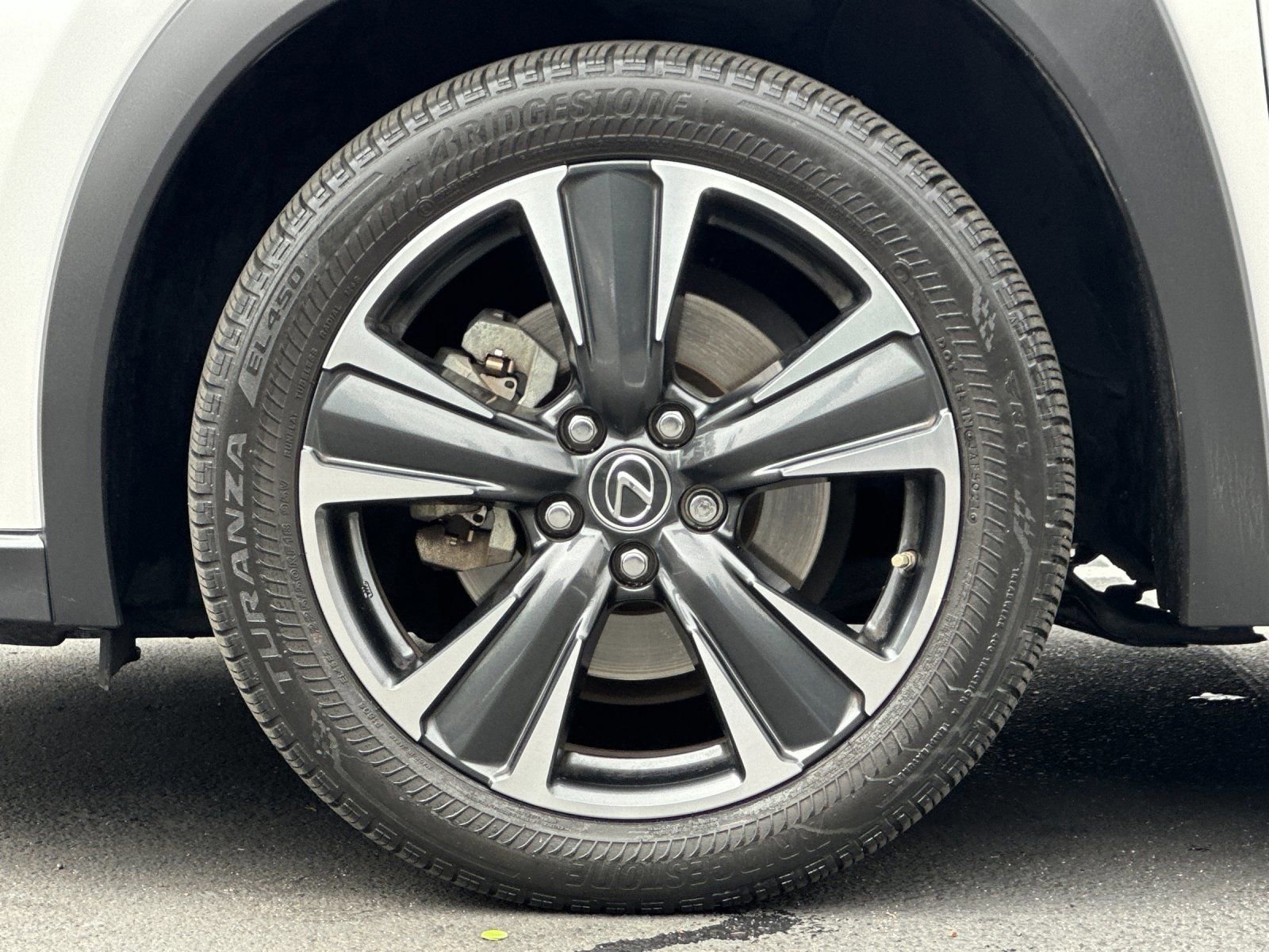 Used 2022 Lexus UX 200 w/ Accessory Package (Z2) image 31