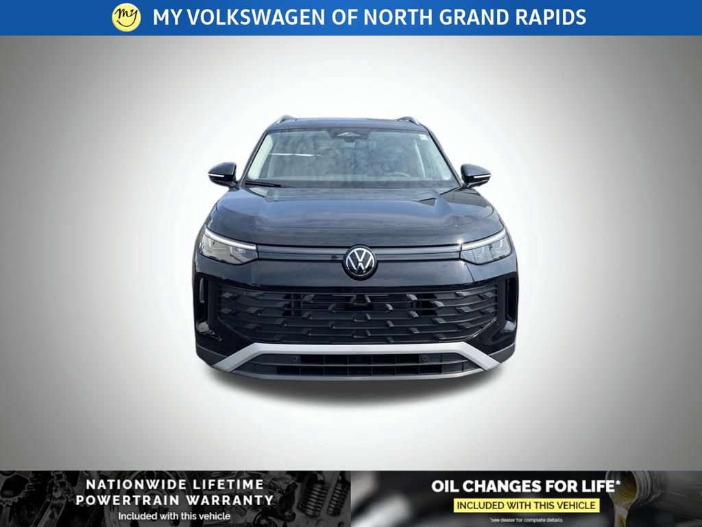 New 2026 Volkswagen Tiguan SE AWD/4WD image 2