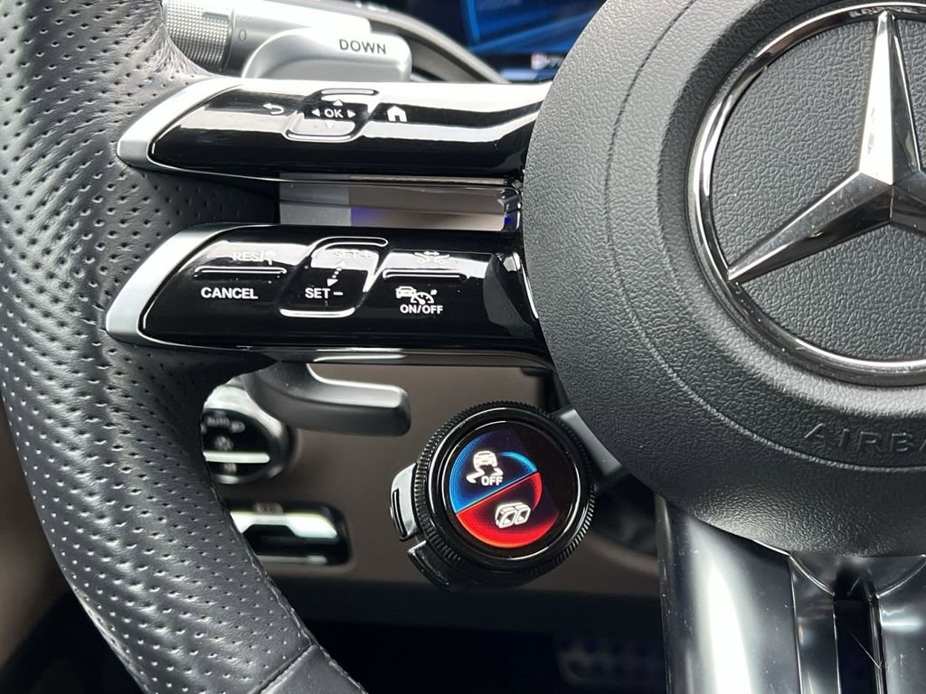 Certified 2023 Mercedes-Benz SL 63 AMG SL 63 AMG image 32