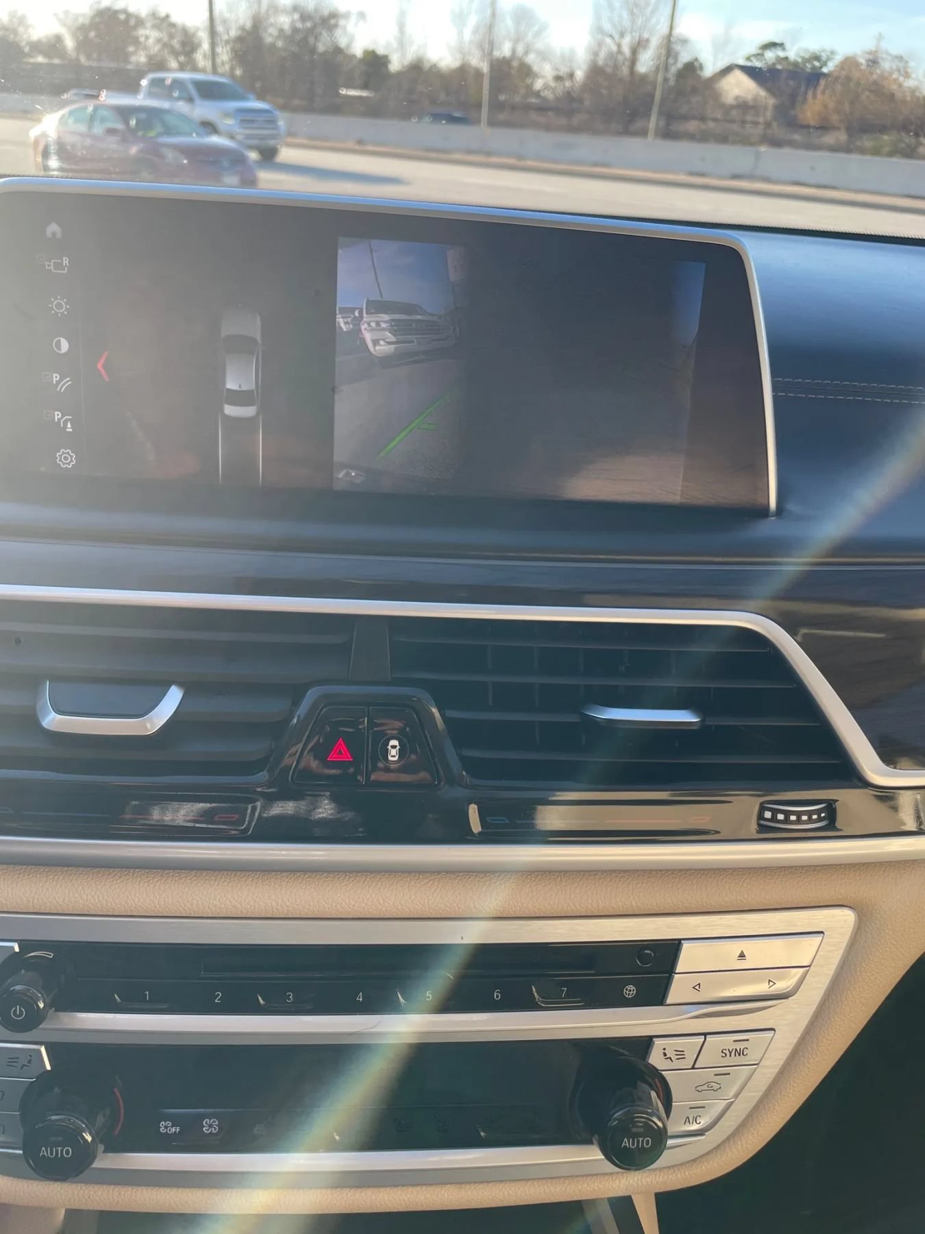 Used 2018 BMW 740i RWD image 22