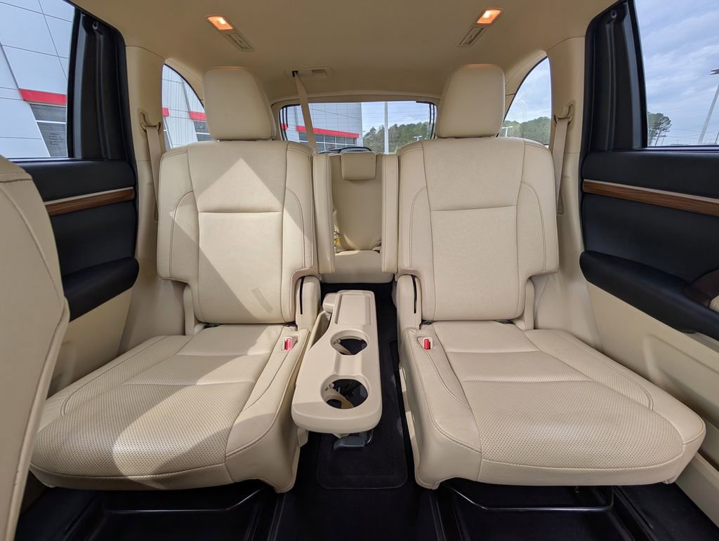 Used 2019 Toyota Highlander Limited image 24