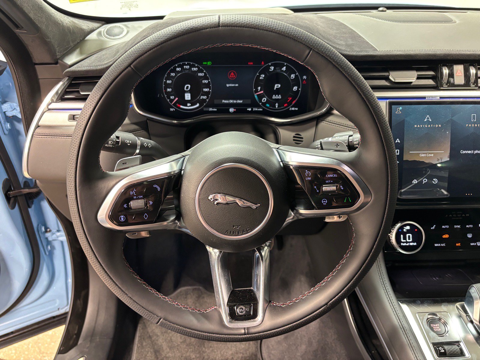 New 2026 Jaguar F-PACE SVR 575 Edition AWD/4WD image 19