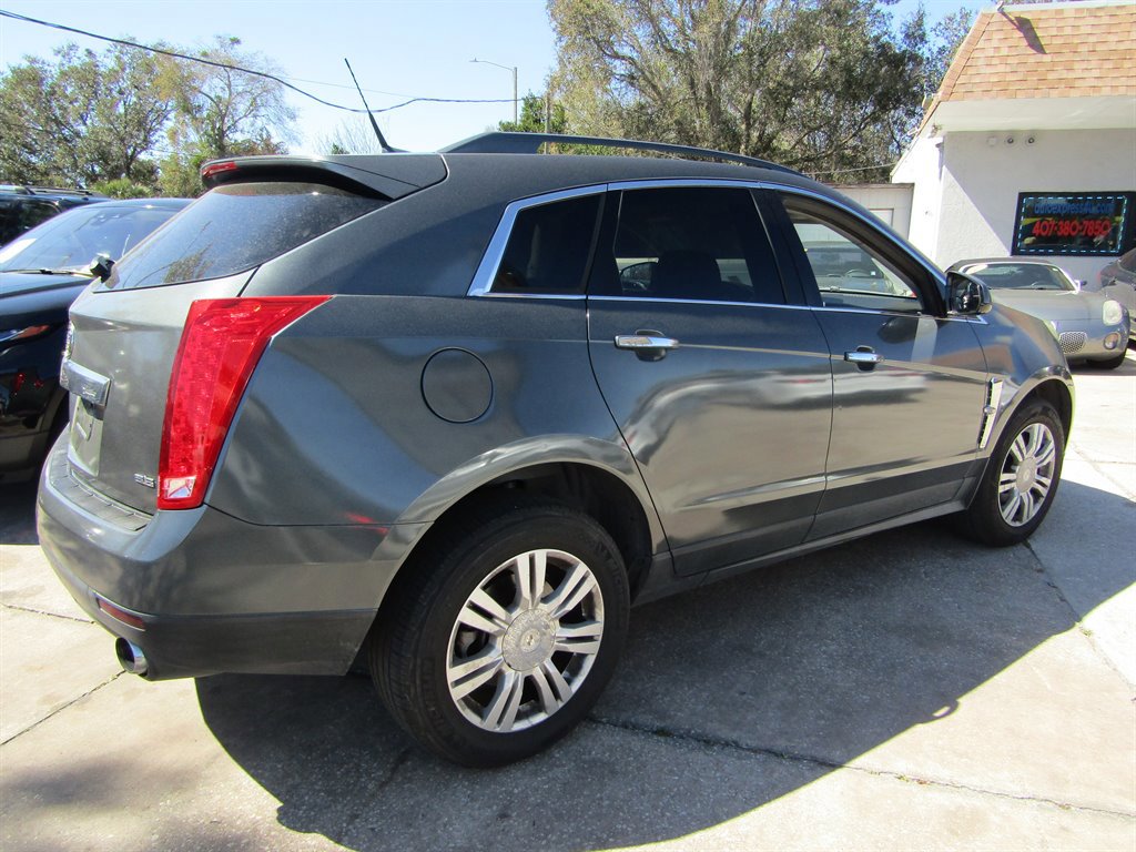Used 2012 Cadillac SRX FWD image 4