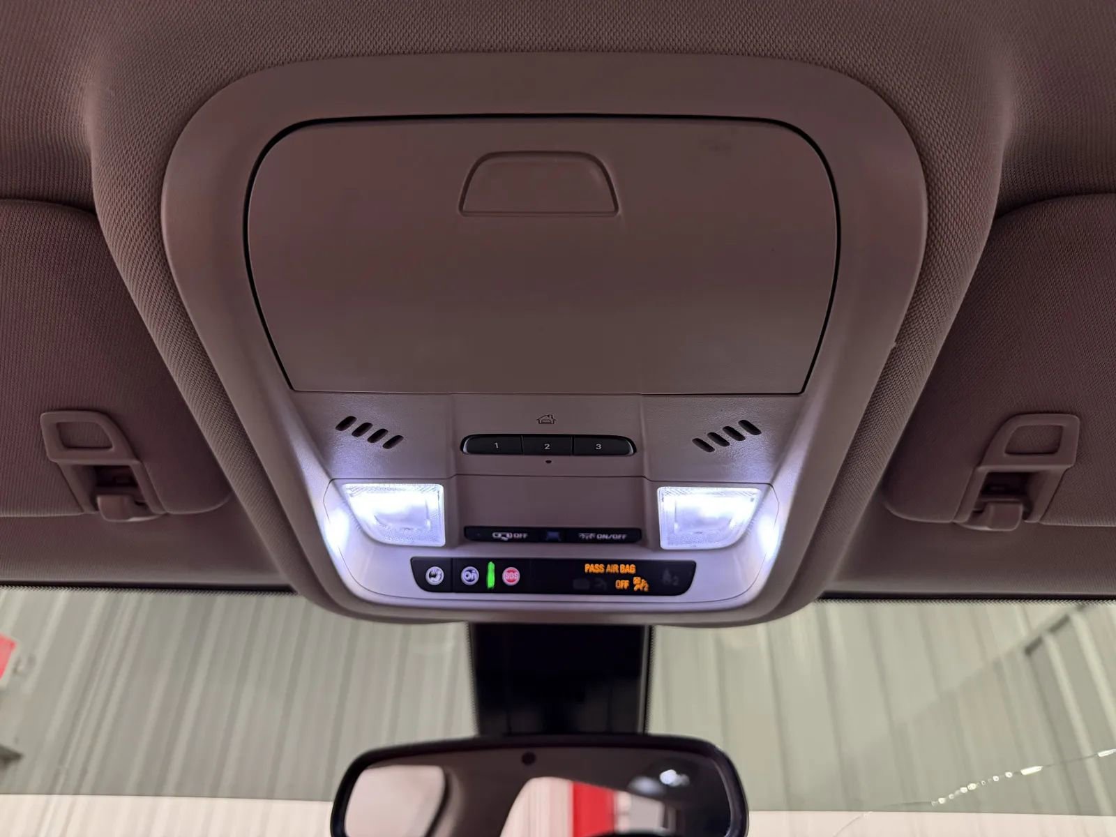Used 2021 GMC Terrain SLT FWD image 35