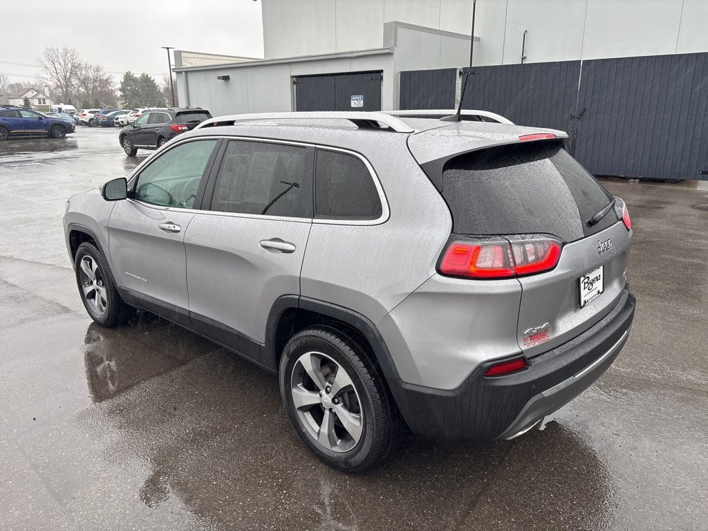 Used 2019 Jeep Cherokee Limited image 5