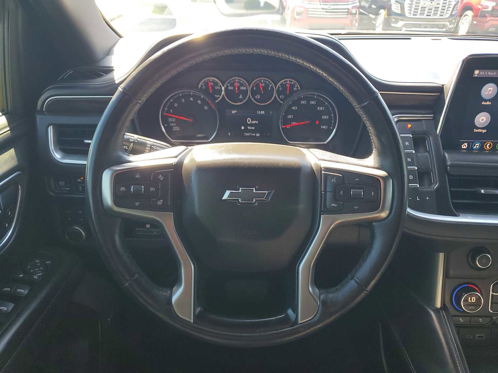 Certified 2021 Chevrolet Tahoe Z71 w/ Z71 Signature Package image 12