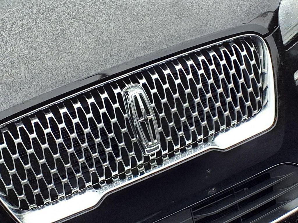 Used 2022 Lincoln Corsair AWD w/ Premium Package image 29