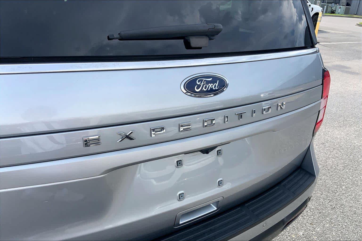 Certified 2022 Ford Expedition XLT RWD image 31