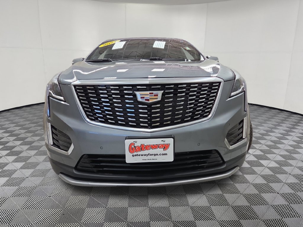 Used 2022 Cadillac XT5 Premium Luxury w/ LPO, Floor Liner Package AWD/4WD image 5