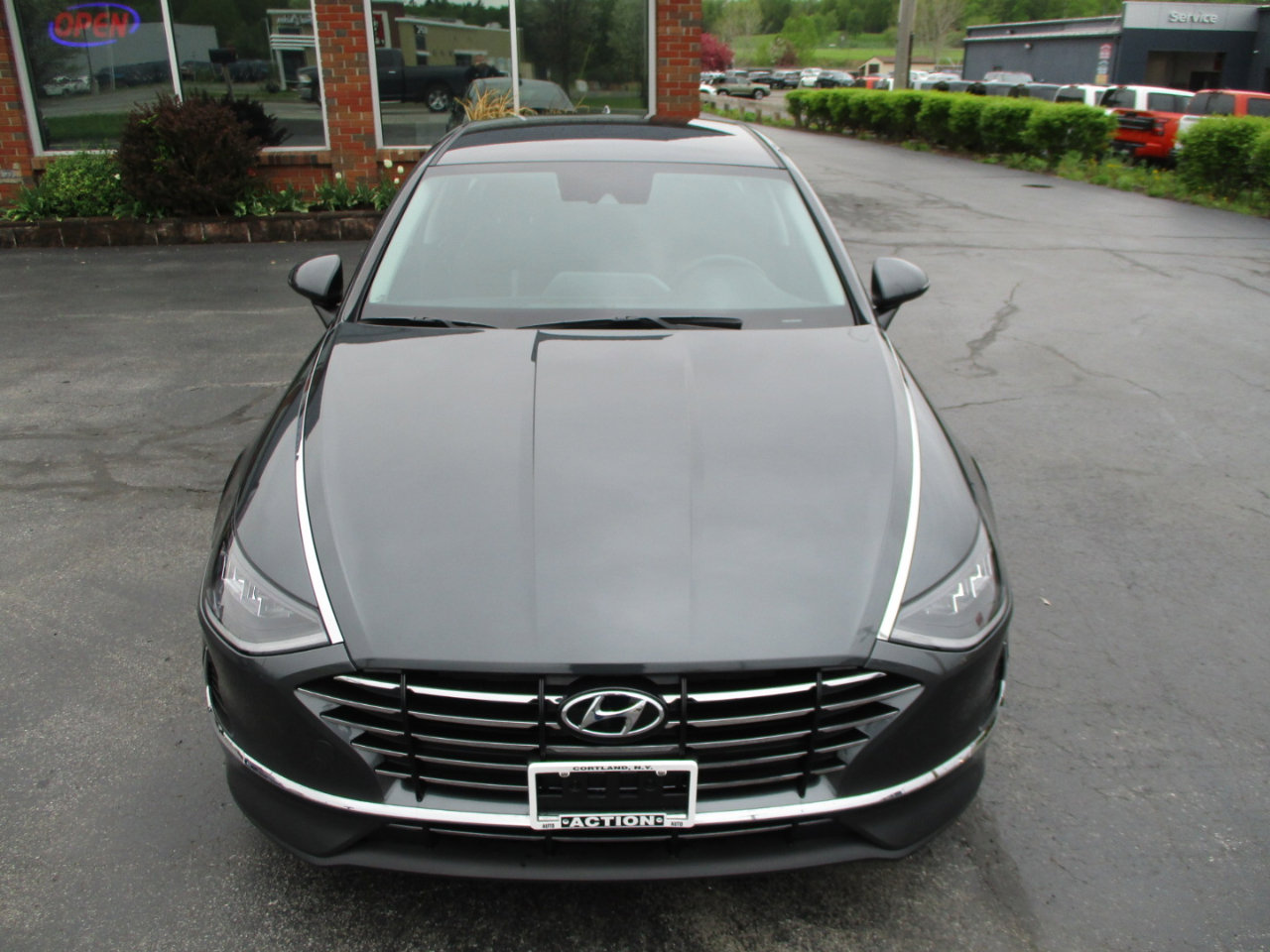 Used 2022 Hyundai Sonata SE w/ Cargo Package image 3