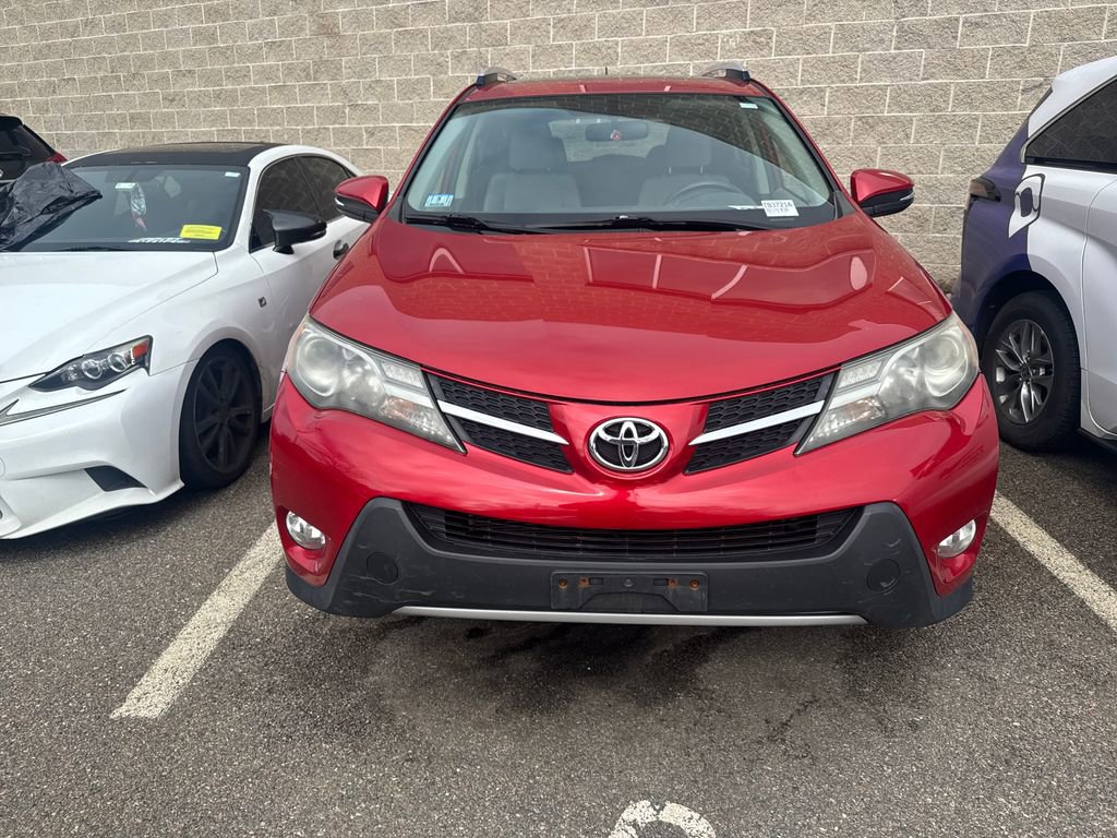 Used 2013 Toyota RAV4 XLE image 2
