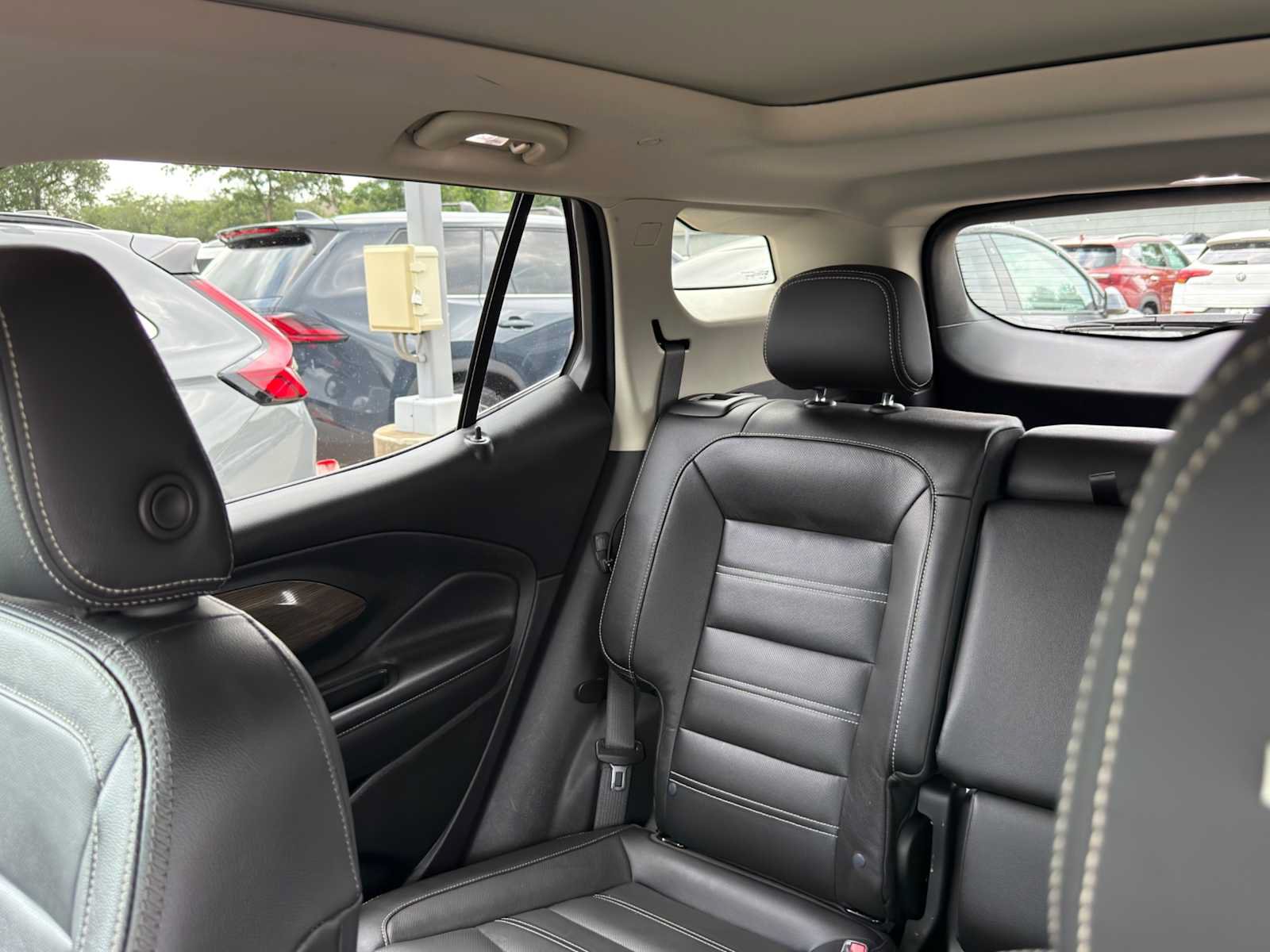 Used 2022 GMC Terrain Denali w/ LPO, Cargo Package AWD/4WD image 17