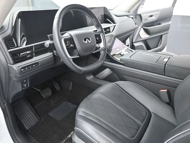 Used 2025 INFINITI QX80 Sensory image 15