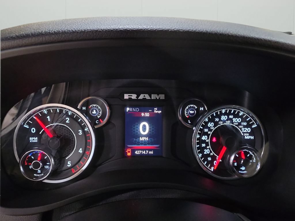 Used 2024 RAM 2500 Big Horn w/ Off Road Package AWD/4WD image 18