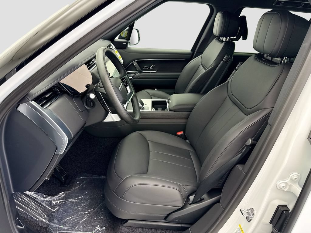 New 2026 Land Rover Range Rover Long Wheelbase SE AWD/4WD image 18