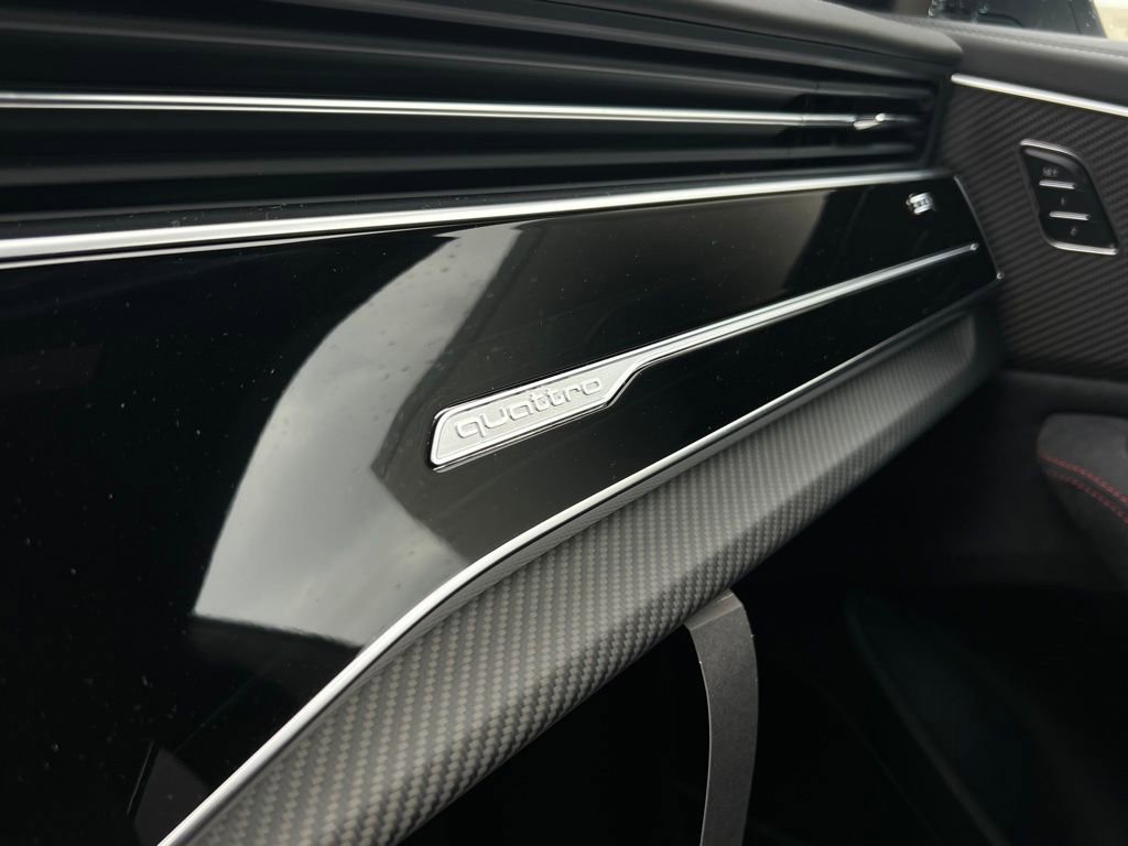 New 2026 Audi RS Q8 performance image 29