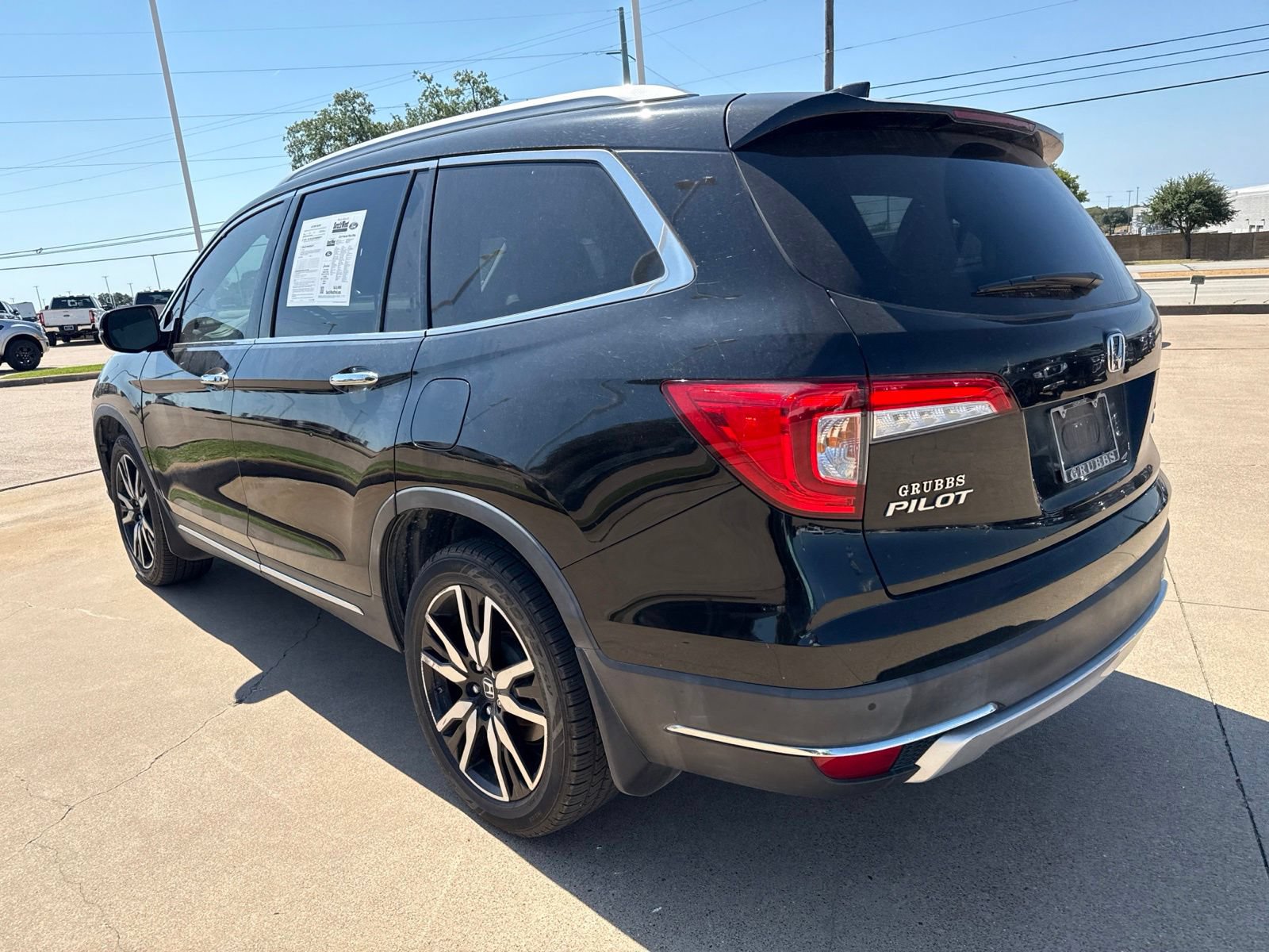 Used 2019 Honda Pilot Elite image 5