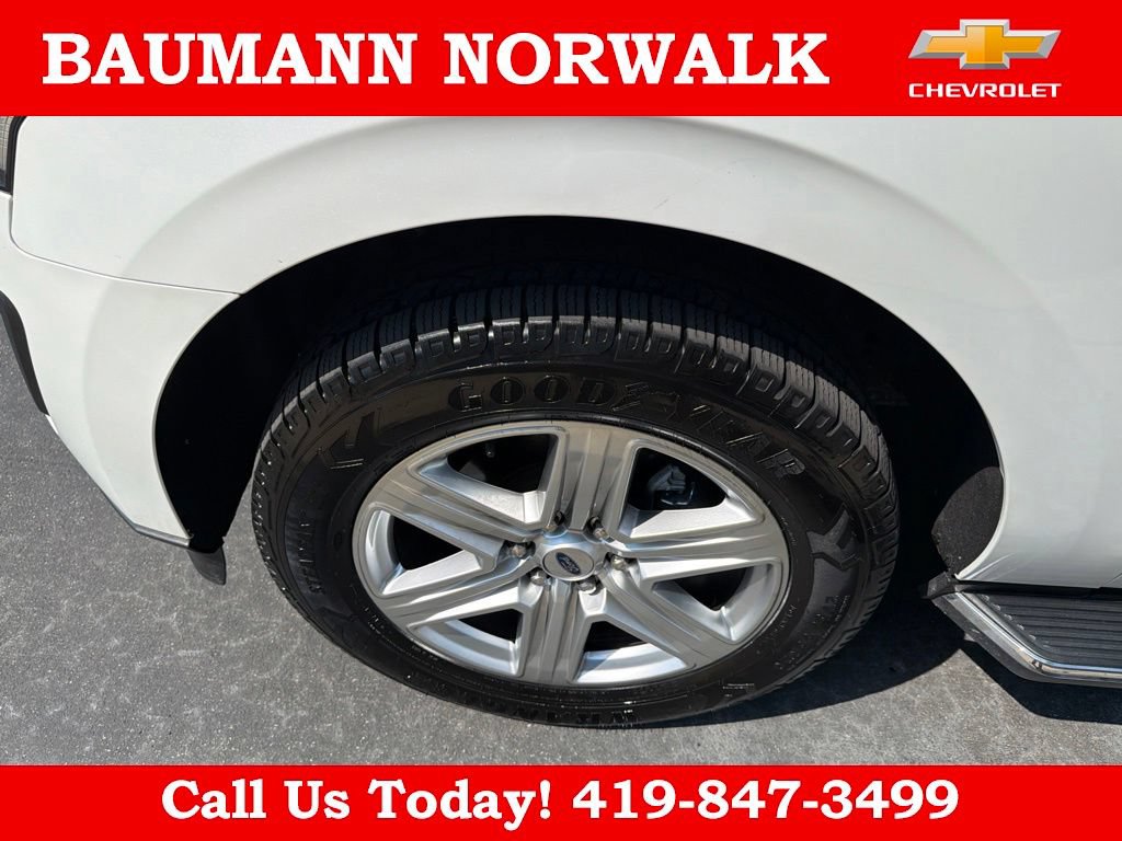 Used 2021 Ford Expedition XLT AWD/4WD image 12