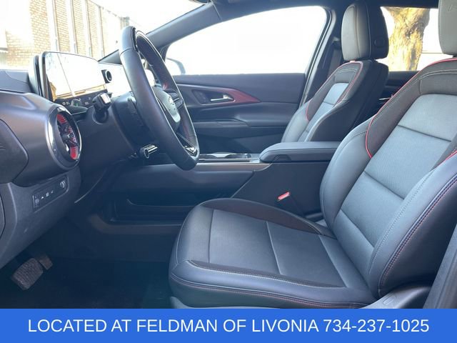 Used 2024 Chevrolet Equinox EV RS image 17