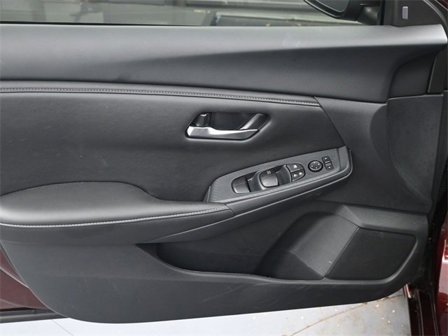 Used 2025 Nissan Sentra SV w/ All-Weather Package image 11