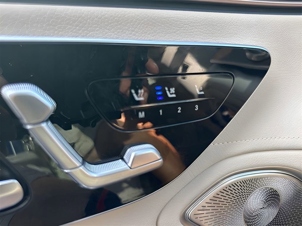 Used 2023 Mercedes-Benz EQS 450+ Sedan image 22