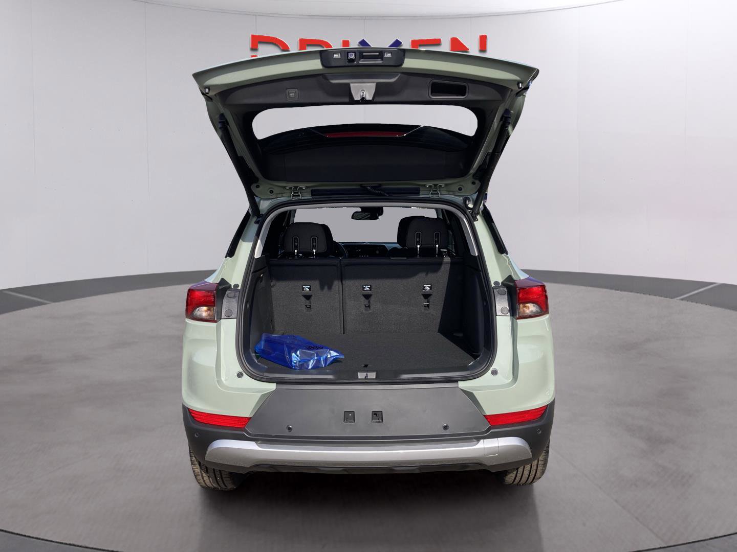 New 2026 Chevrolet TrailBlazer LT w/ Convenience Package image 14