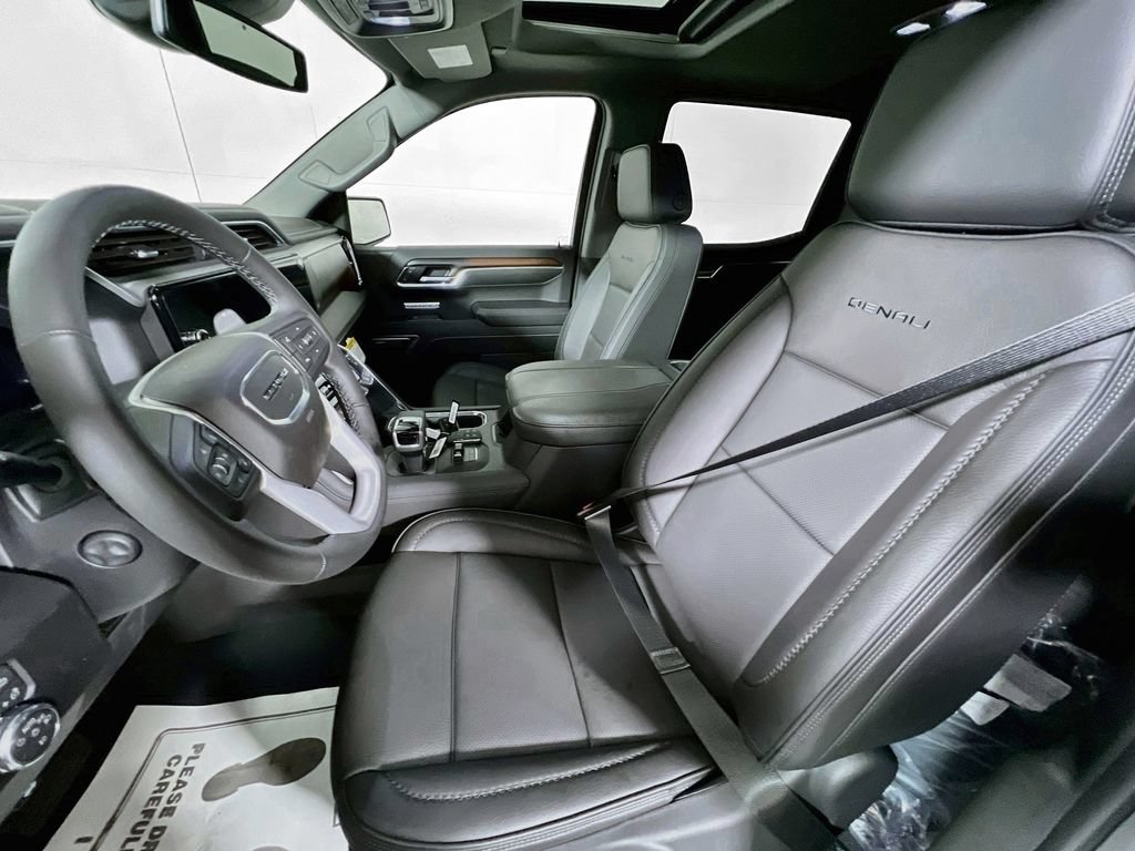 New 2026 GMC Sierra 1500 Denali AWD/4WD image 17