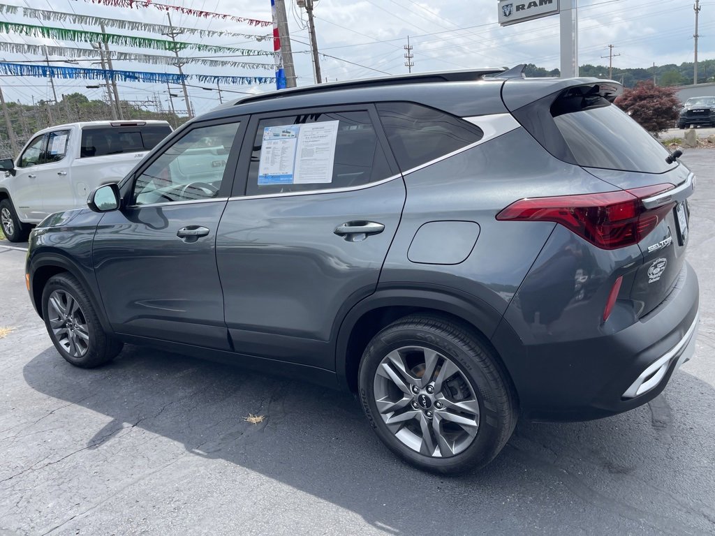 Used 2023 Kia Seltos S image 4