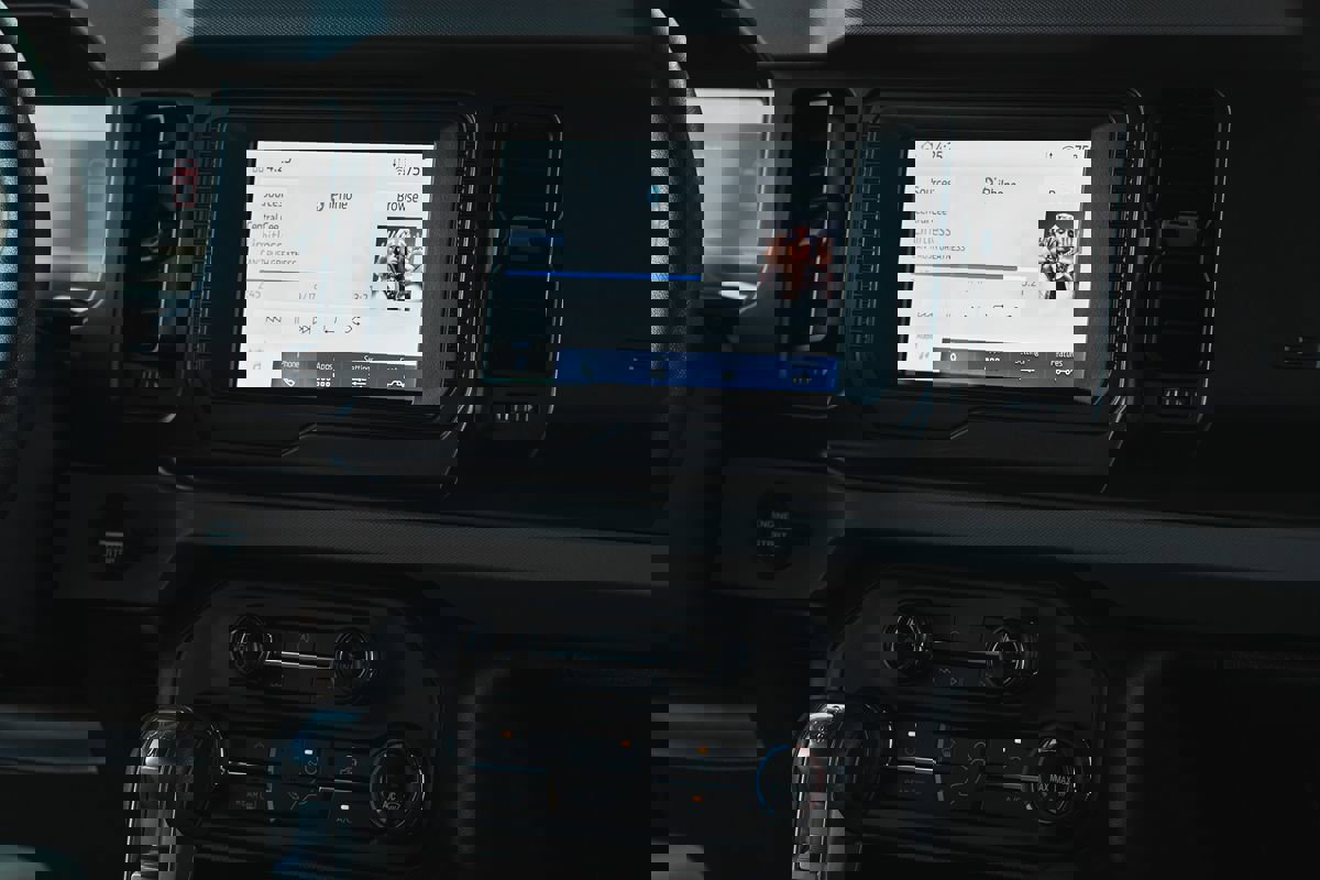 Used 2022 Ford Bronco 4-Door image 33