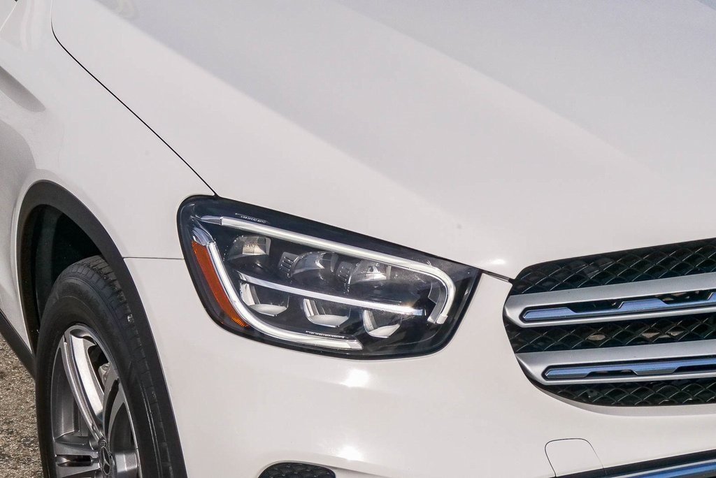 Used 2020 Mercedes-Benz GLC 300 image 4