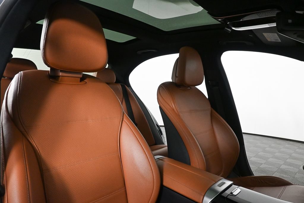 Certified 2022 Mercedes-Benz C 300 Sedan image 20