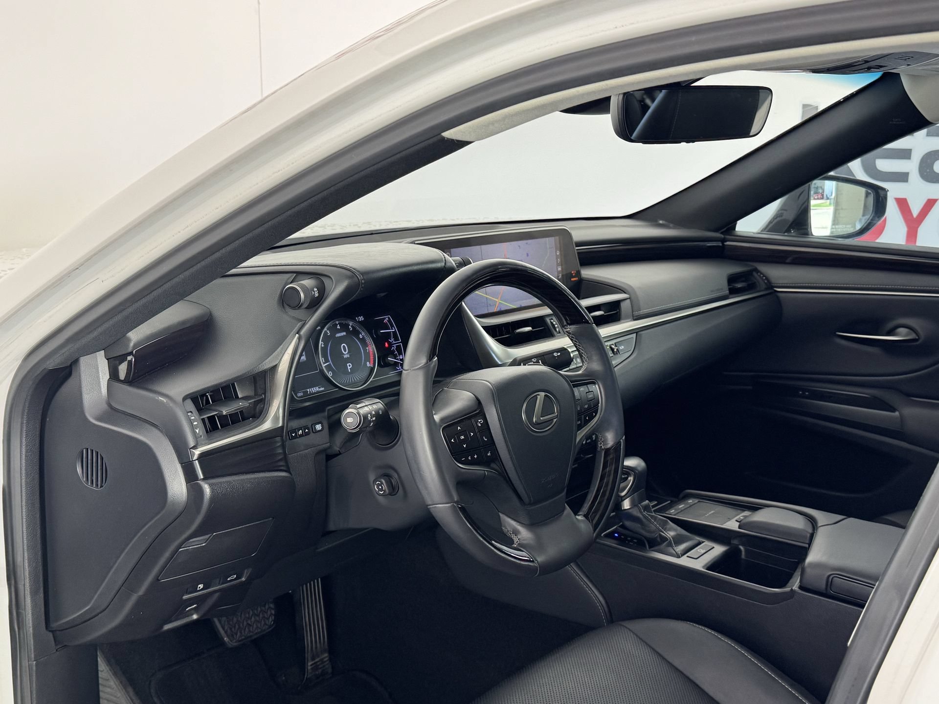 Used 2020 Lexus ES 350 w/ Premium Package FWD image 13