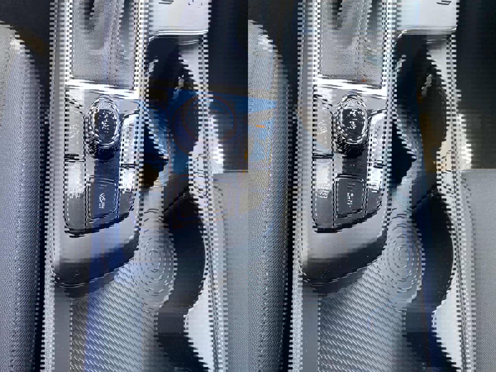 Used 2023 Kia Sportage LX image 15