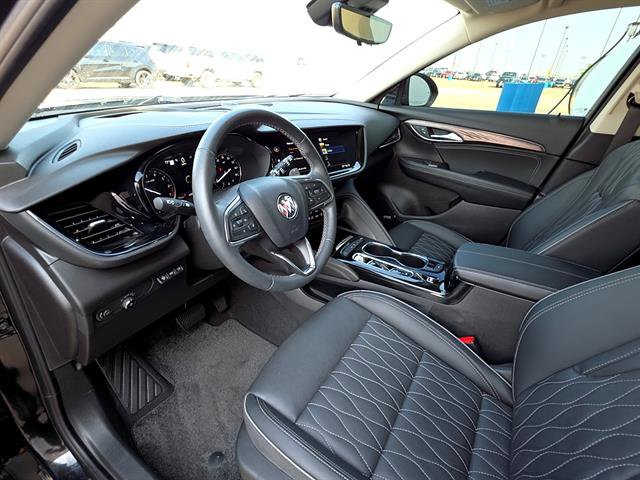 Used 2023 Buick Envision Avenir image 10