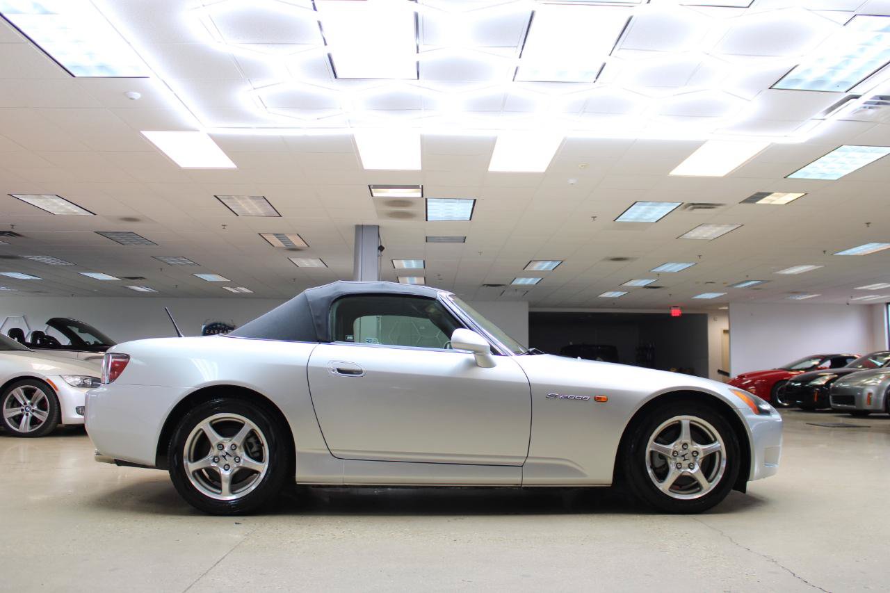 Used 2002 Honda S2000 image 23