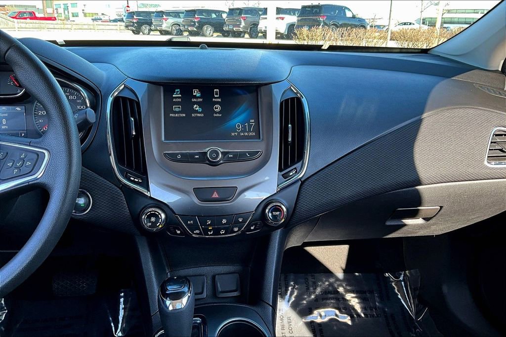 Used 2016 Chevrolet Cruze LT w/ LT Convenience Package image 19