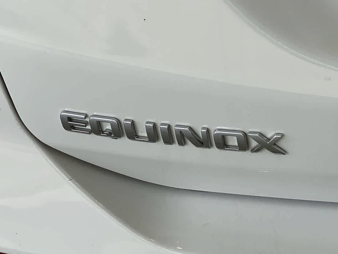 Used 2022 Chevrolet Equinox LS w/ LS Convenience Package AWD/4WD image 11