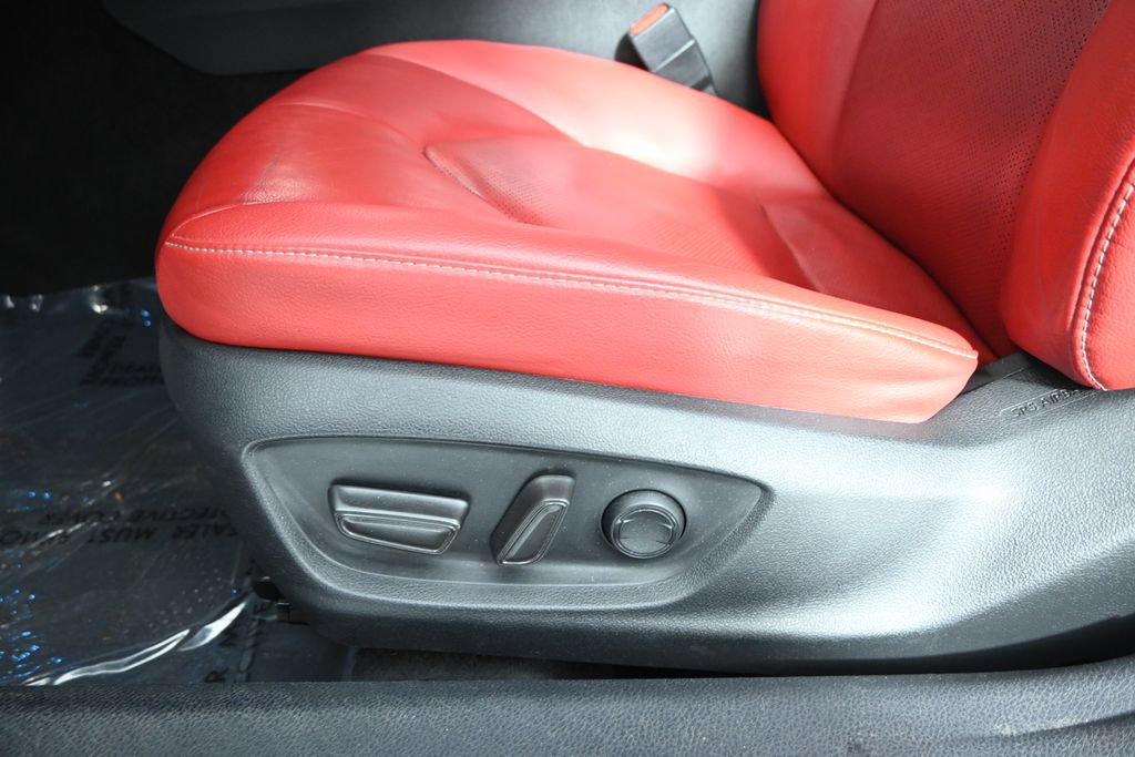 Used 2022 Toyota Camry XSE FWD image 21