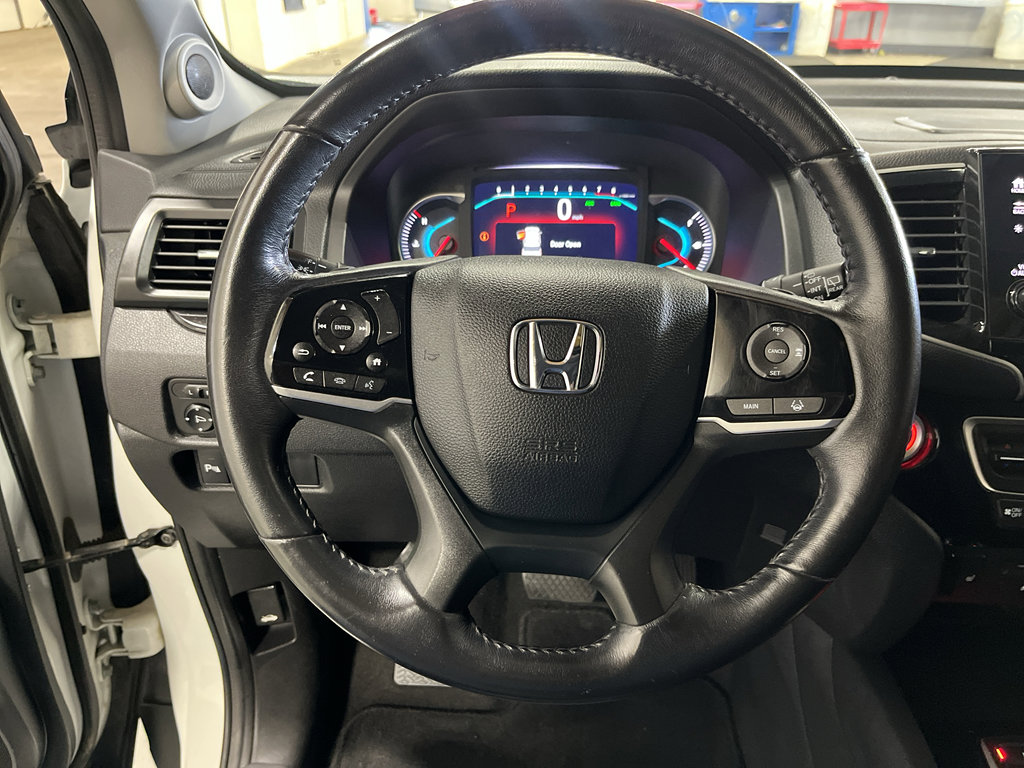 Used 2020 Honda Pilot Touring image 27