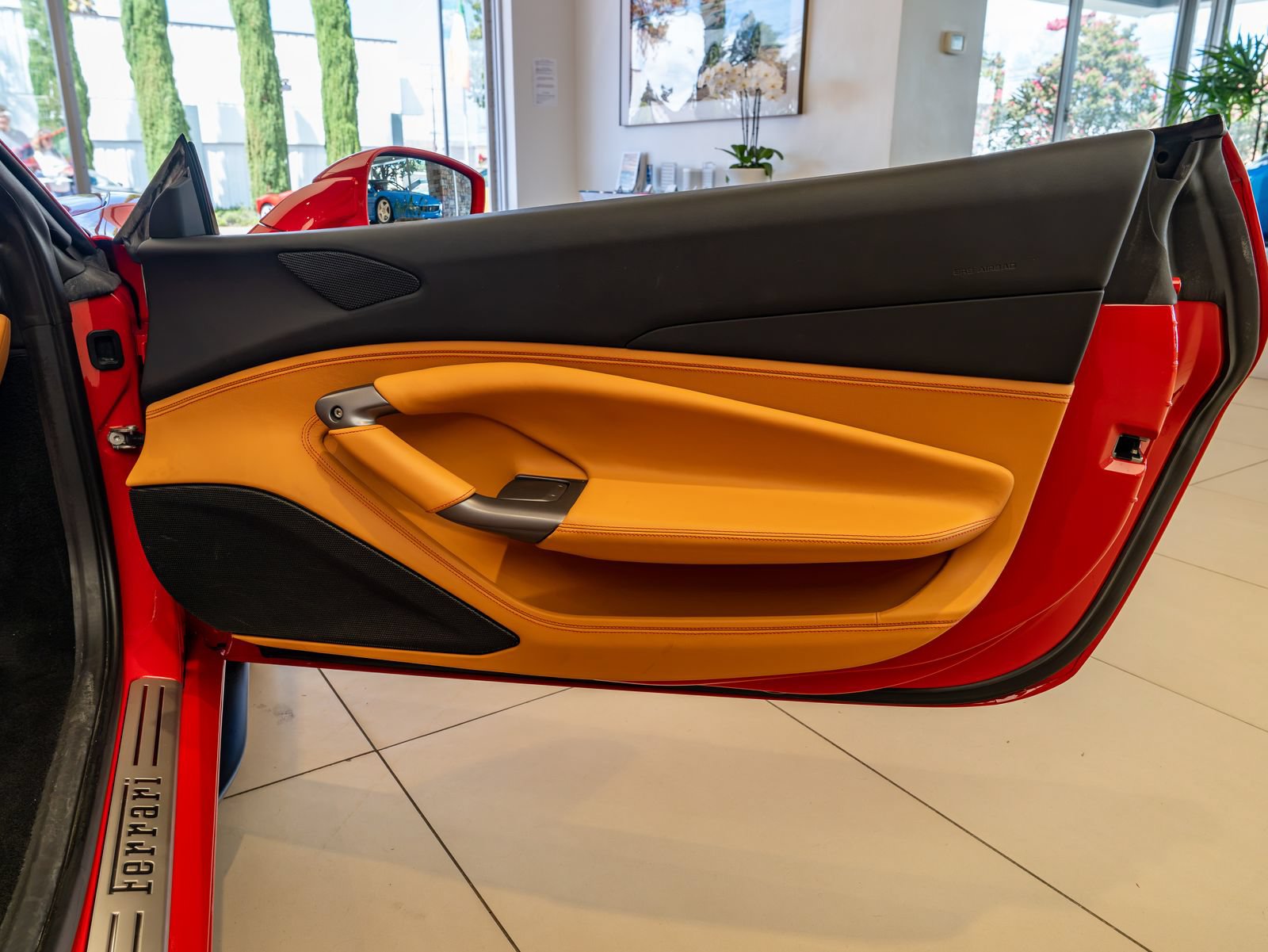 Certified 2021 Ferrari F8 Tributo RWD image 21