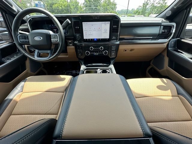 New 2026 Ford F350 Lariat w/ Black Appearance Package AWD/4WD image 25