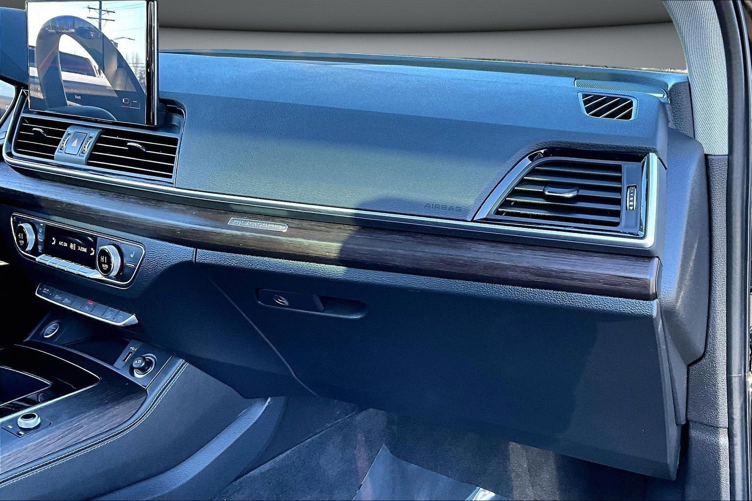 Used 2024 Audi Q5 2.0T Premium Plus image 25