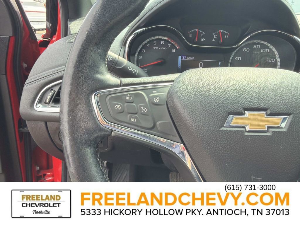 Used 2017 Chevrolet Cruze Premier FWD image 30