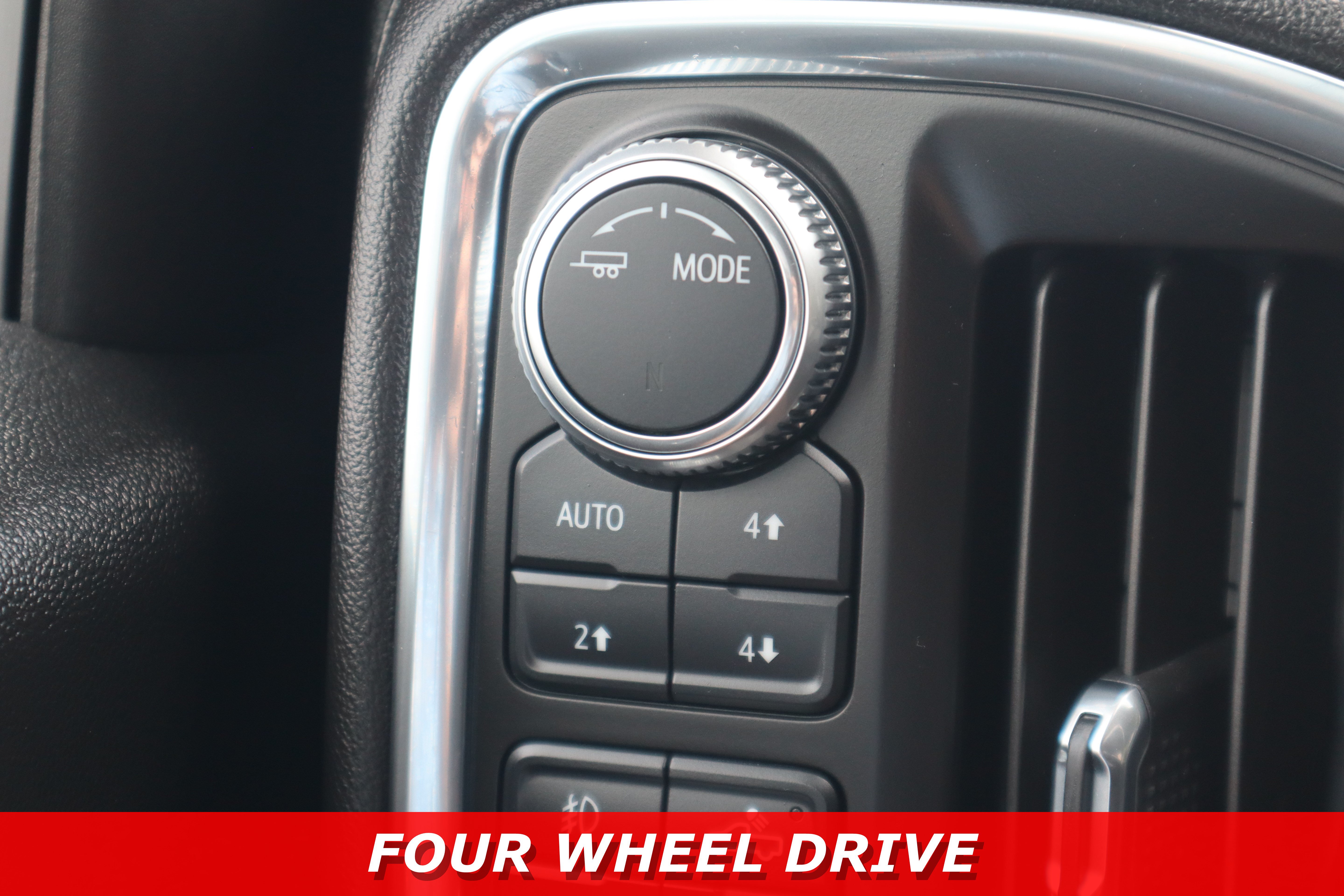 Used 2020 GMC Sierra 1500 AT4 w/ AT4 Premium Package AWD/4WD image 25