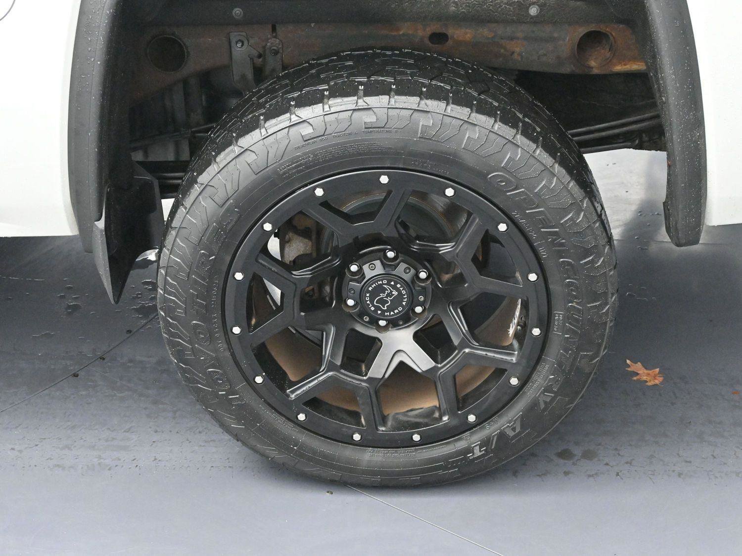 Used 2017 GMC Sierra 1500 Denali w/ Denali Ultimate Package image 30